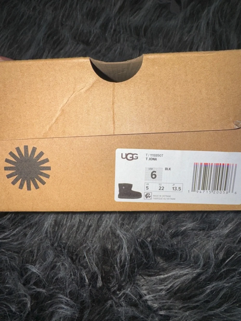 UGG Black Short Suede Boots with Logo Patch | Baby Girl size 6